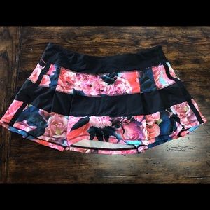 Lululemon pink floral skirt